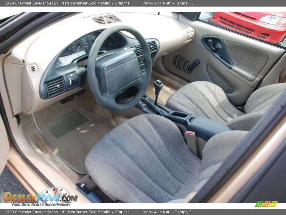 1999 Chevrolet Cavalier Sedan Medium Sunset Gold Metallic / Graphite Photo #12