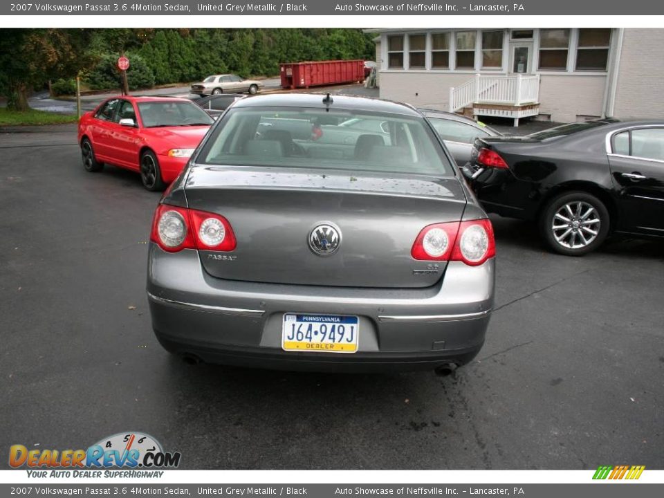 2007 Volkswagen Passat 3.6 4Motion Sedan United Grey Metallic / Black Photo #4