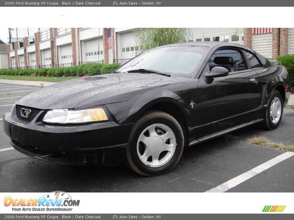 2000 Ford Mustang V6 Coupe Black / Dark Charcoal Photo #1