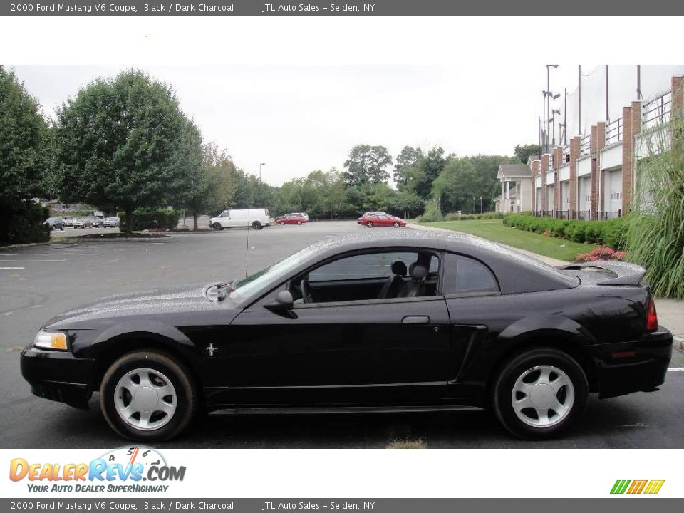 2000 Ford Mustang V6 Coupe Black / Dark Charcoal Photo #3