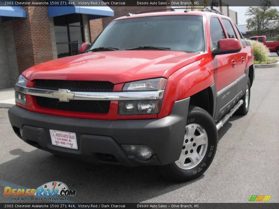 2003 Chevrolet Avalanche 1500 Z71 4x4 Victory Red / Dark Charcoal Photo #2