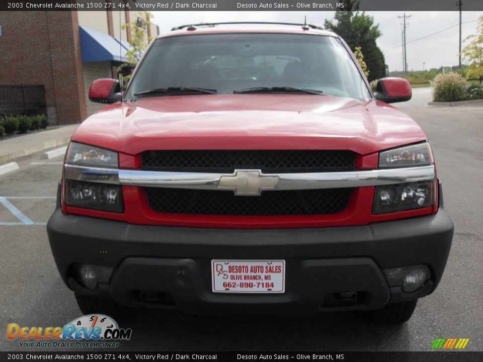 2003 Chevrolet Avalanche 1500 Z71 4x4 Victory Red / Dark Charcoal Photo #3