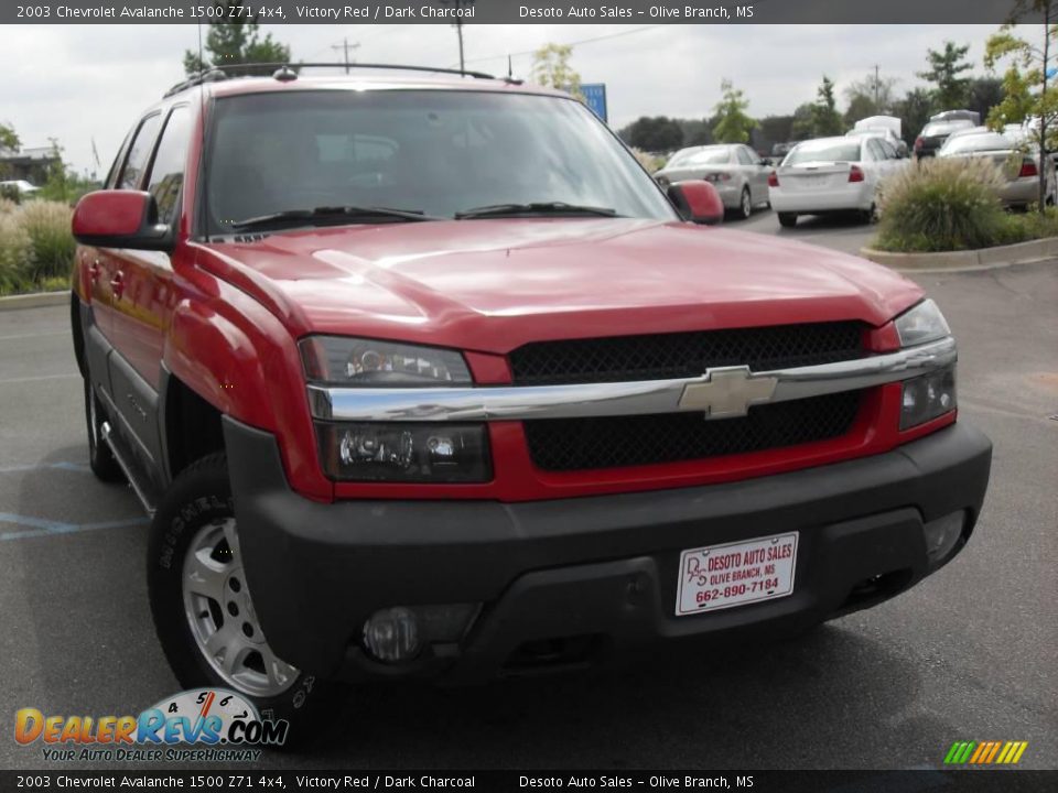 2003 Chevrolet Avalanche 1500 Z71 4x4 Victory Red / Dark Charcoal Photo #4