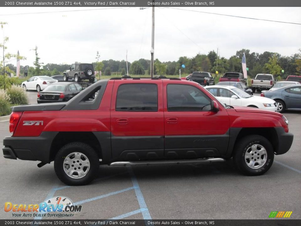 2003 Chevrolet Avalanche 1500 Z71 4x4 Victory Red / Dark Charcoal Photo #5