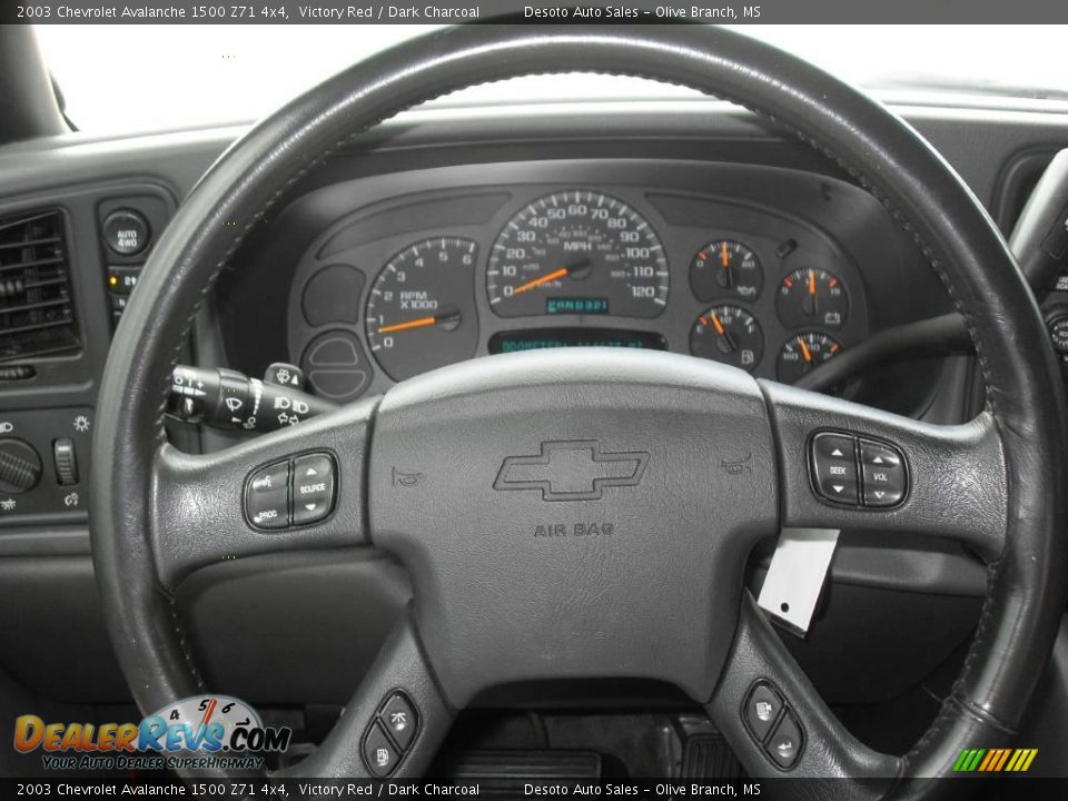 2003 Chevrolet Avalanche 1500 Z71 4x4 Victory Red / Dark Charcoal Photo #10