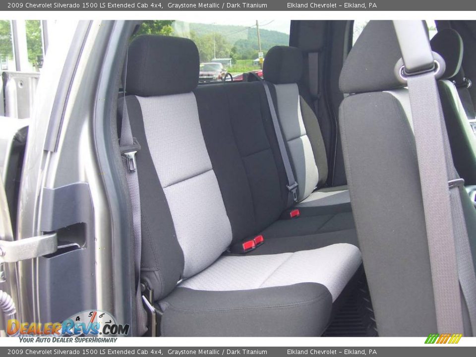 2009 Chevrolet Silverado 1500 LS Extended Cab 4x4 Graystone Metallic / Dark Titanium Photo #13