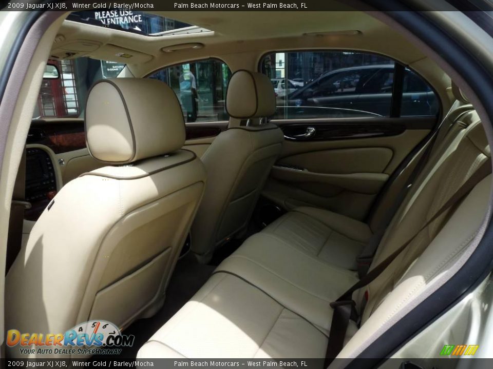 2009 Jaguar XJ XJ8 Winter Gold / Barley/Mocha Photo #7