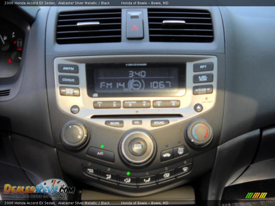 2006 Honda Accord EX Sedan Alabaster Silver Metallic / Black Photo #13