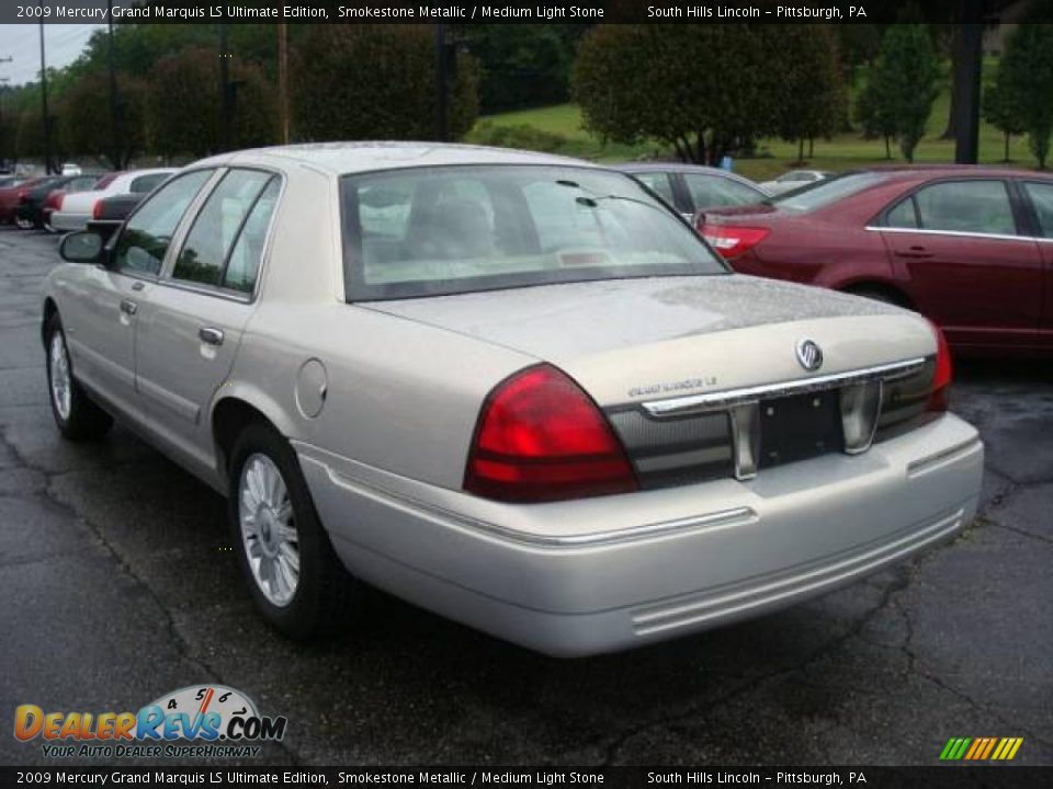 2009 Mercury Grand Marquis LS Ultimate Edition Smokestone Metallic / Medium Light Stone Photo #2