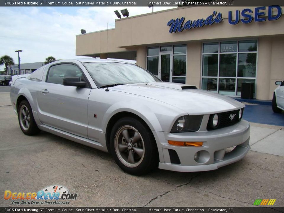 2006 Ford Mustang GT Premium Coupe Satin Silver Metallic / Dark Charcoal Photo #2