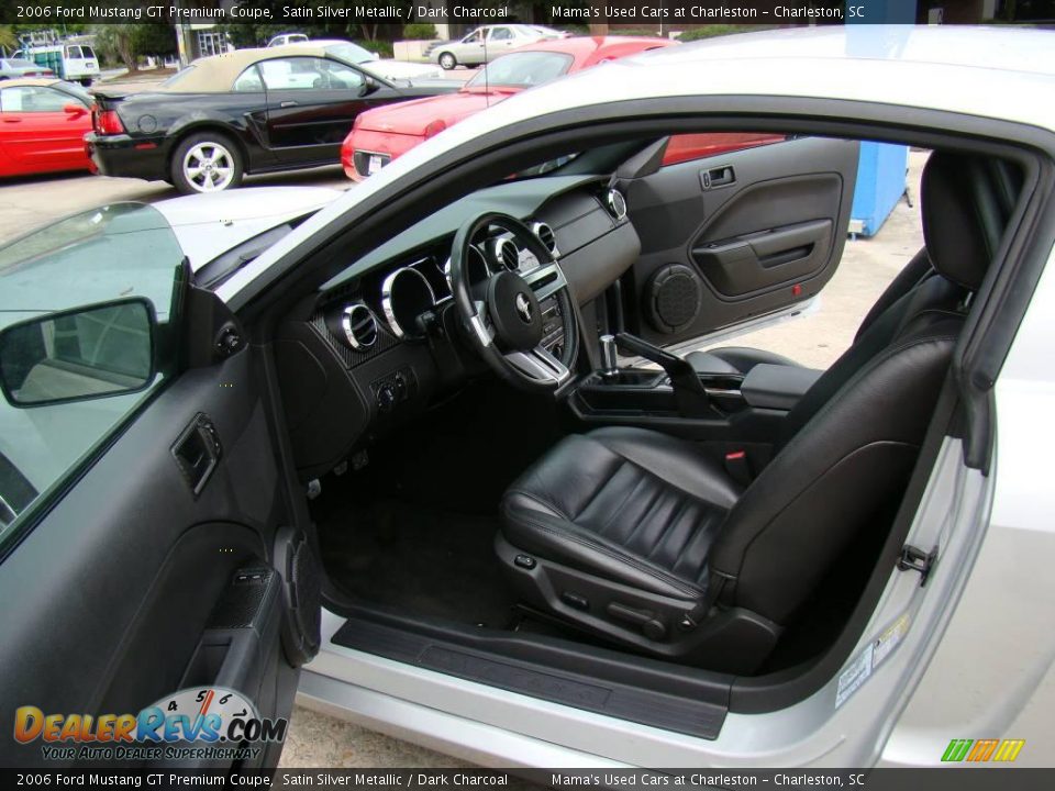 2006 Ford Mustang GT Premium Coupe Satin Silver Metallic / Dark Charcoal Photo #9