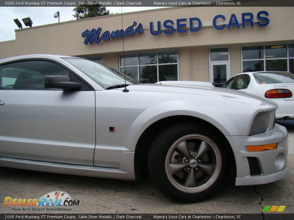 2006 Ford Mustang GT Premium Coupe Satin Silver Metallic / Dark Charcoal Photo #19