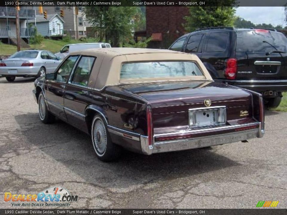 1993 Cadillac DeVille Sedan Dark Plum Metallic / Cashmere Beige Photo #6