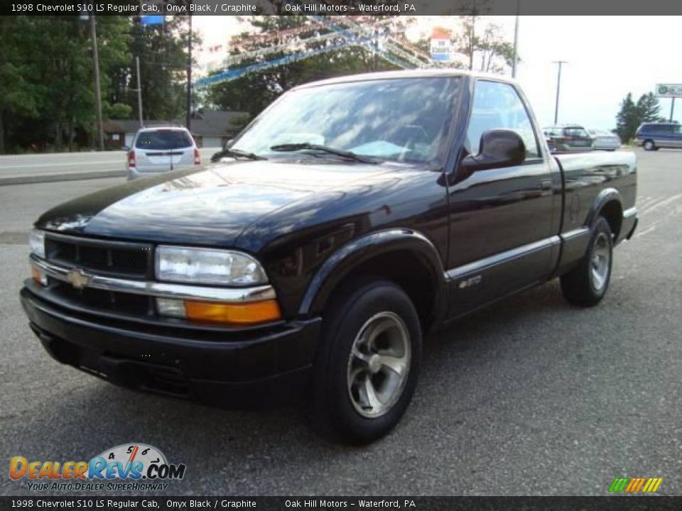 1998 Chevrolet S10 LS Regular Cab Onyx Black / Graphite Photo #7