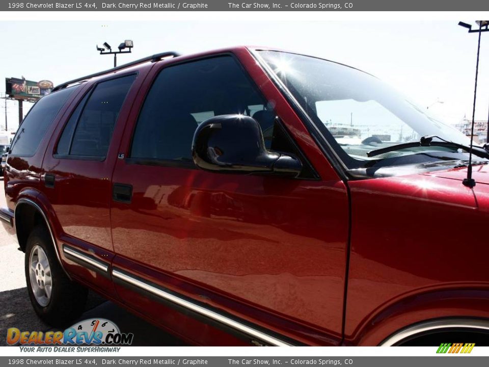 1998 Chevrolet Blazer LS 4x4 Dark Cherry Red Metallic / Graphite Photo #16
