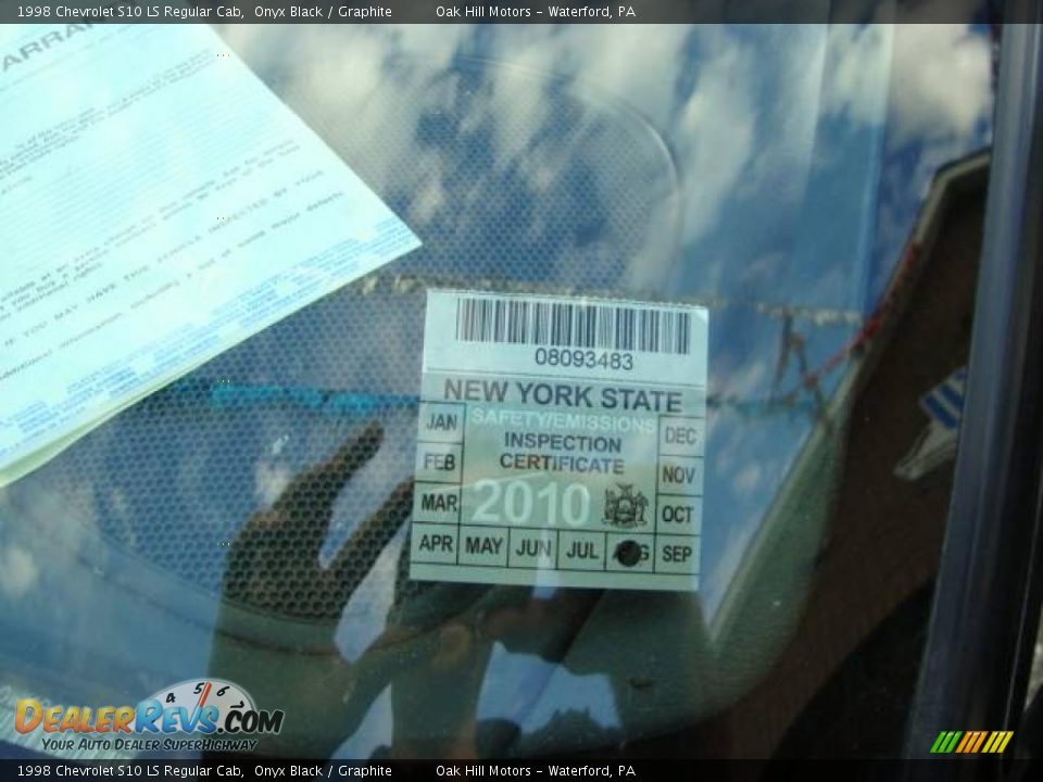 1998 Chevrolet S10 LS Regular Cab Onyx Black / Graphite Photo #10