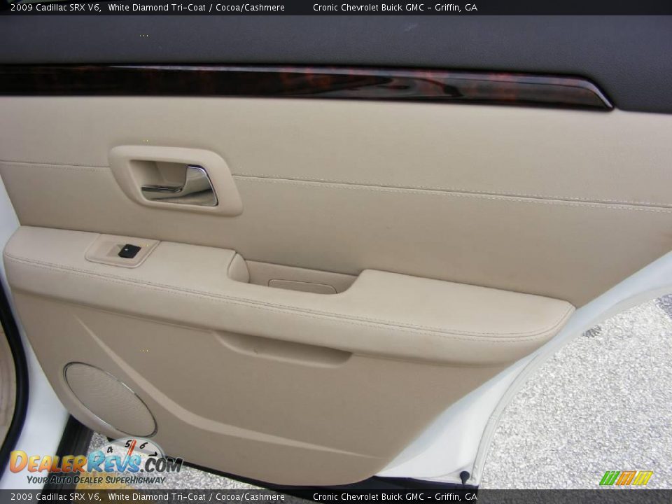2009 Cadillac SRX V6 White Diamond Tri-Coat / Cocoa/Cashmere Photo #16