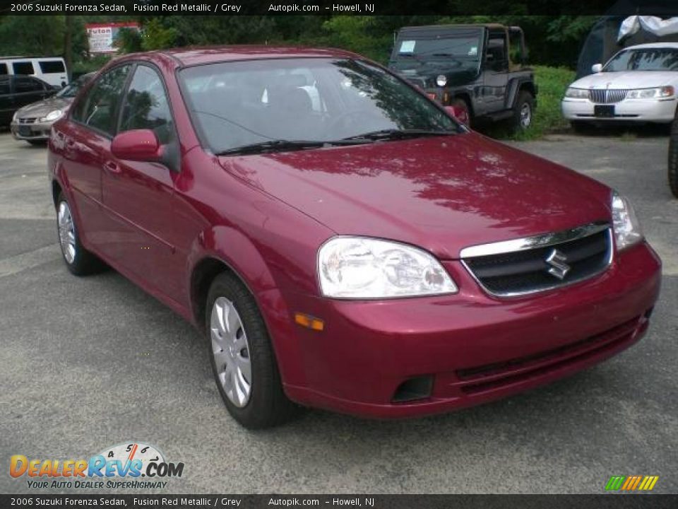2006 Suzuki Forenza Sedan Fusion Red Metallic / Grey Photo #2
