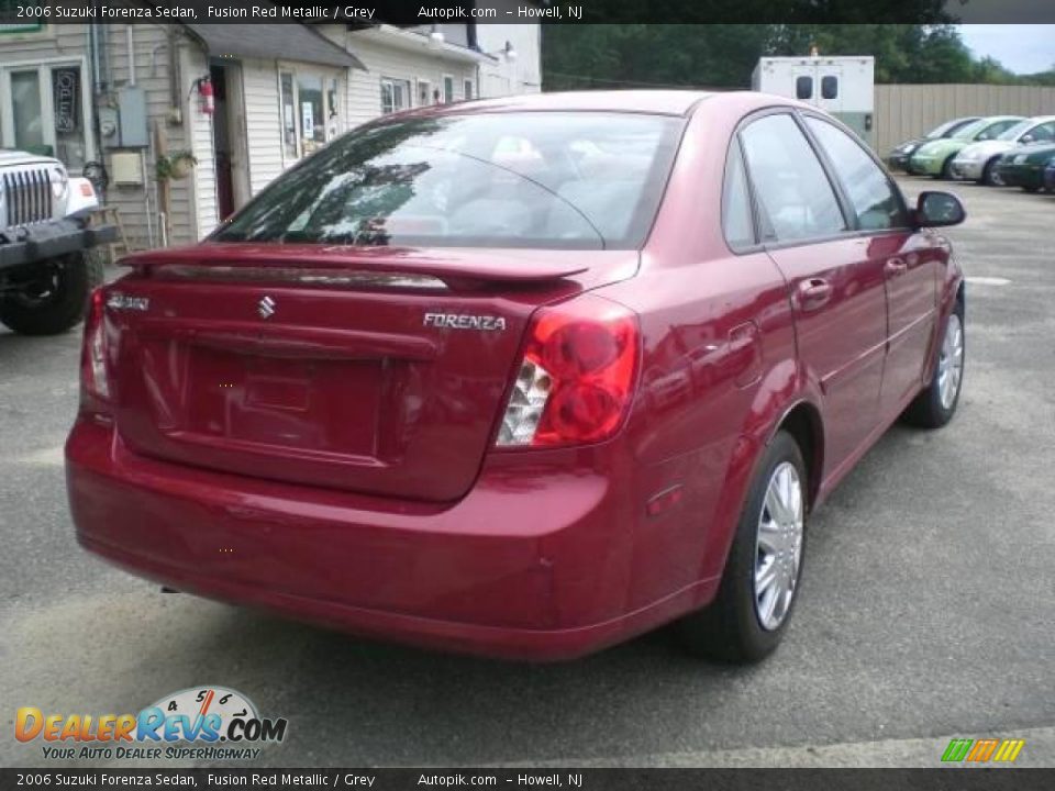 2006 Suzuki Forenza Sedan Fusion Red Metallic / Grey Photo #3