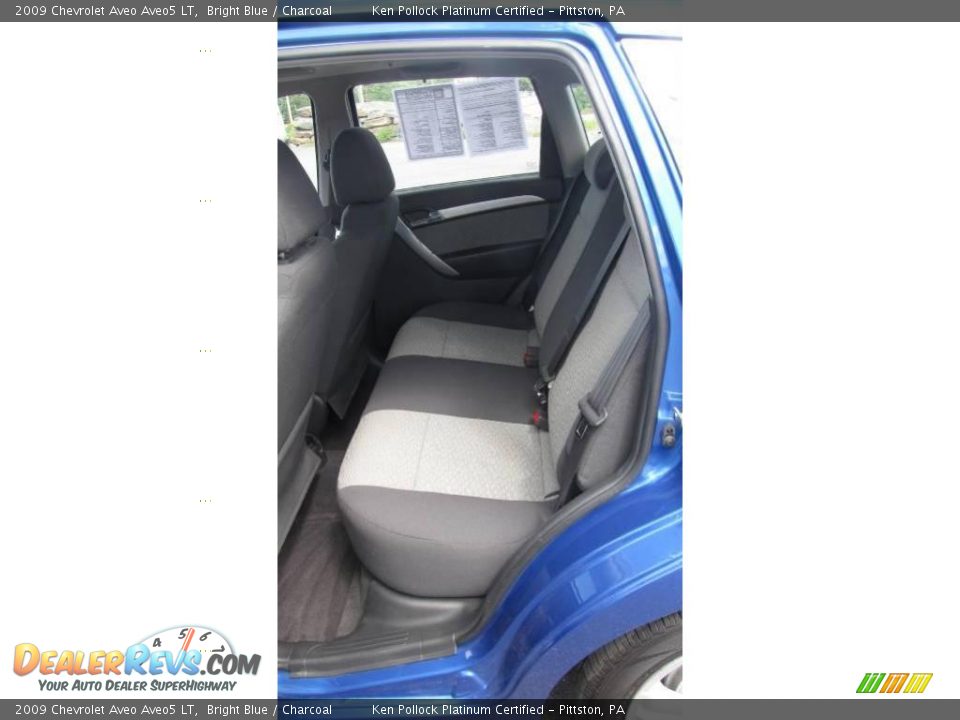 2009 Chevrolet Aveo Aveo5 LT Bright Blue / Charcoal Photo #4