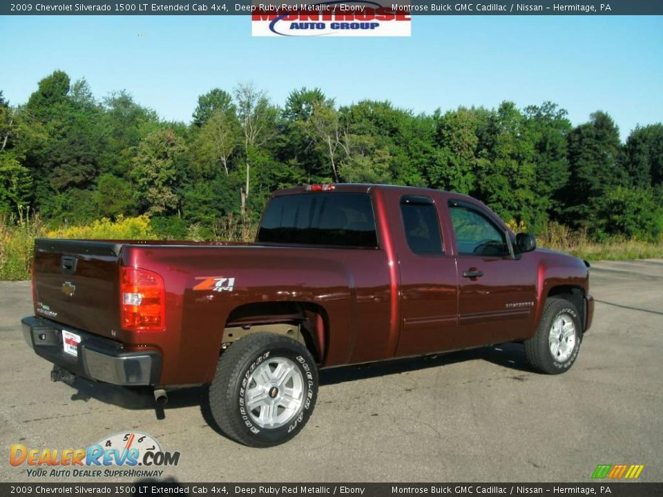 2009 Chevrolet Silverado 1500 LT Extended Cab 4x4 Deep Ruby Red Metallic / Ebony Photo #2