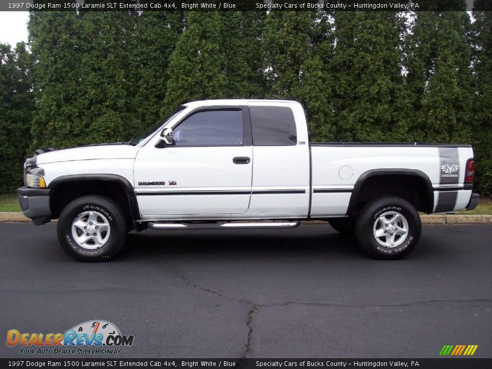 1997 Dodge Ram 1500 Laramie SLT Extended Cab 4x4 Bright White / Blue Photo #4