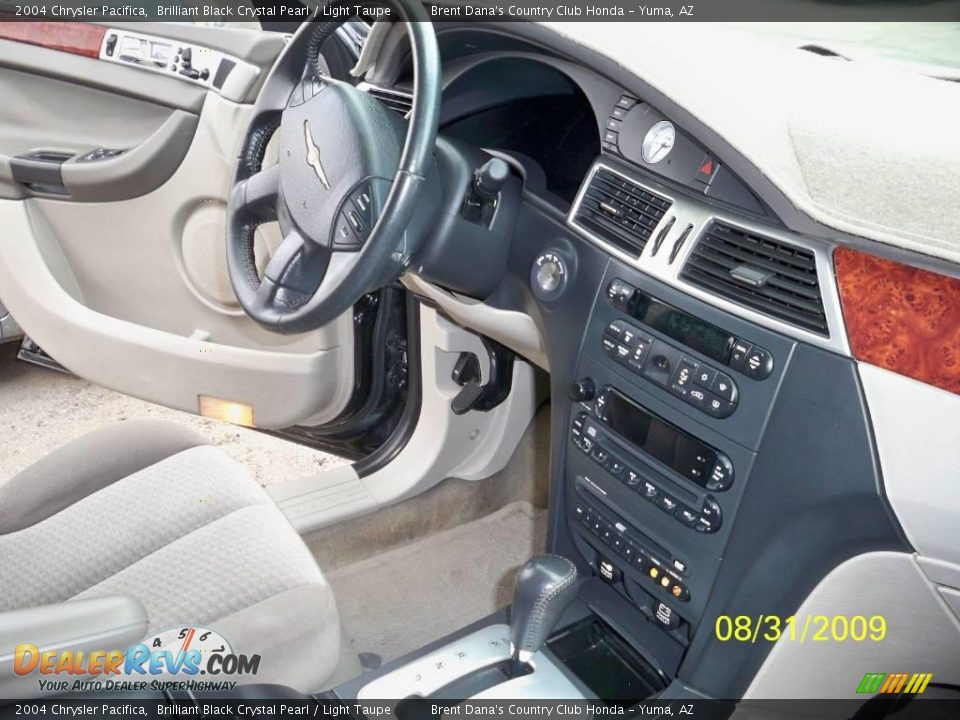 2004 Chrysler Pacifica Brilliant Black Crystal Pearl / Light Taupe Photo #11