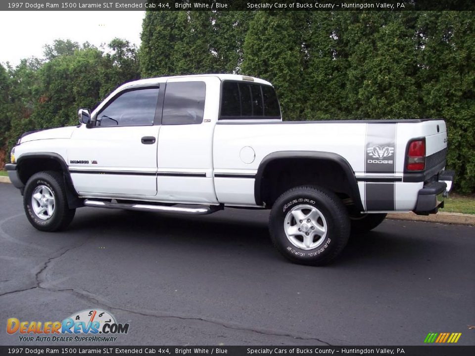 1997 Dodge Ram 1500 Laramie SLT Extended Cab 4x4 Bright White / Blue Photo #6