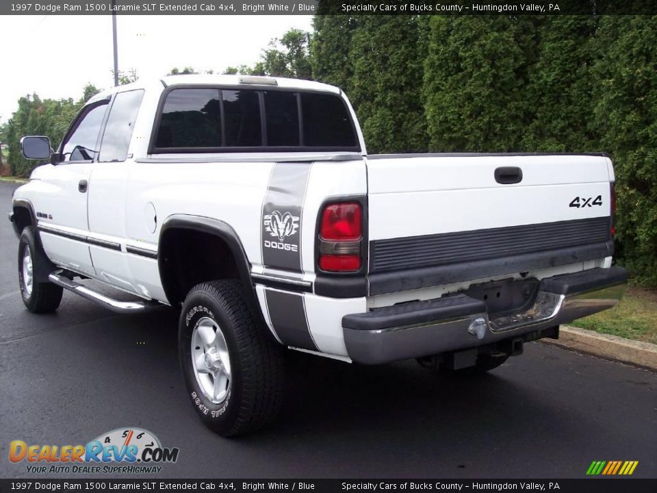 1997 Dodge Ram 1500 Laramie SLT Extended Cab 4x4 Bright White / Blue Photo #8