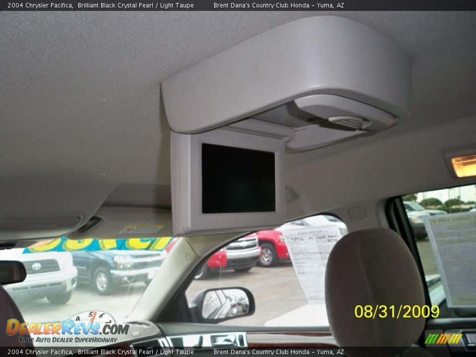 2004 Chrysler Pacifica Brilliant Black Crystal Pearl / Light Taupe Photo #19