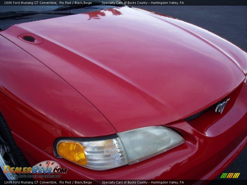1996 Ford Mustang GT Convertible Rio Red / Black/Beige Photo #8