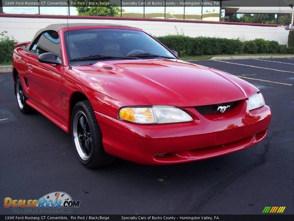 1996 Ford Mustang GT Convertible Rio Red / Black/Beige Photo #11
