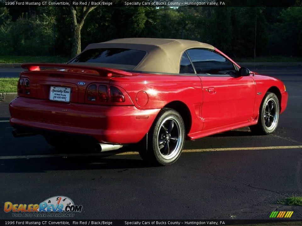 1996 Ford Mustang GT Convertible Rio Red / Black/Beige Photo #16