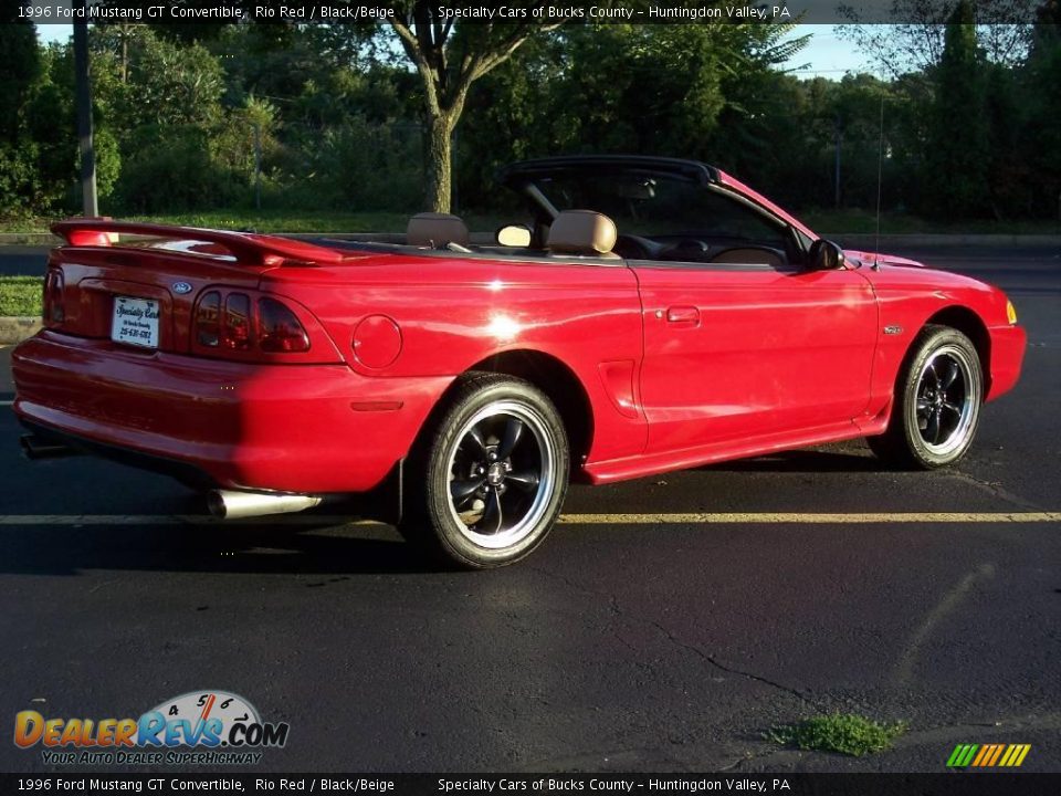 1996 Ford Mustang GT Convertible Rio Red / Black/Beige Photo #21