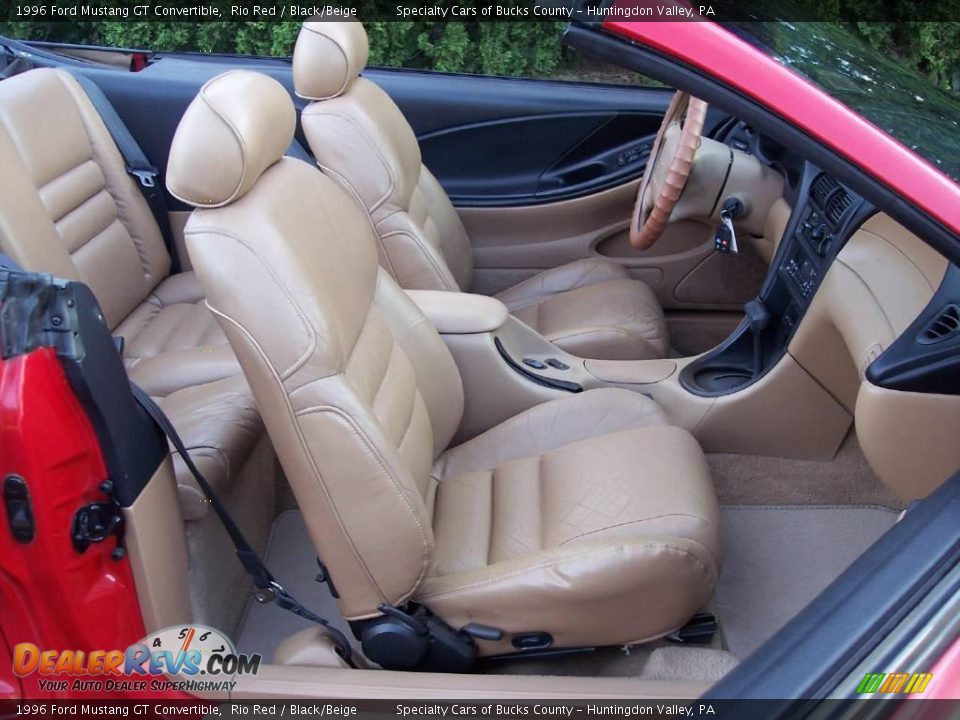 1996 Ford Mustang GT Convertible Rio Red / Black/Beige Photo #34