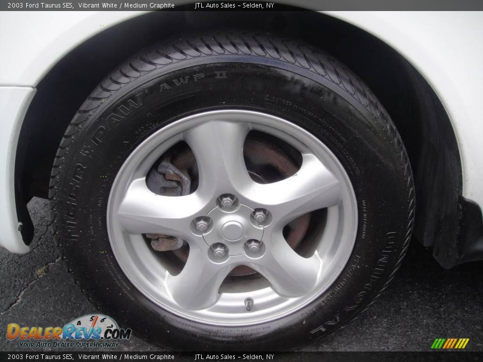 2003 Ford Taurus SES Vibrant White / Medium Graphite Photo #7