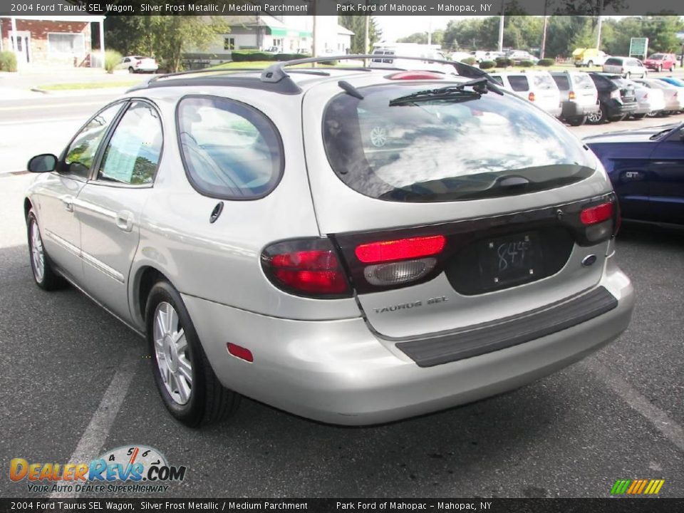 2004 Ford Taurus SEL Wagon Silver Frost Metallic / Medium Parchment Photo #3