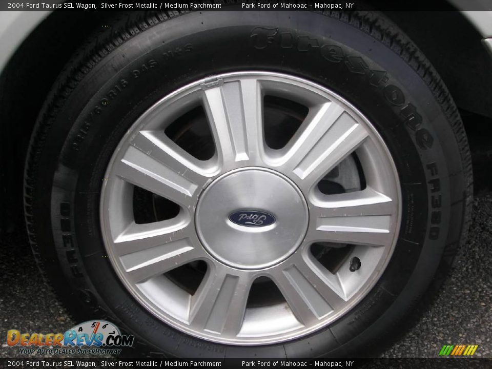 2004 Ford Taurus SEL Wagon Silver Frost Metallic / Medium Parchment Photo #10