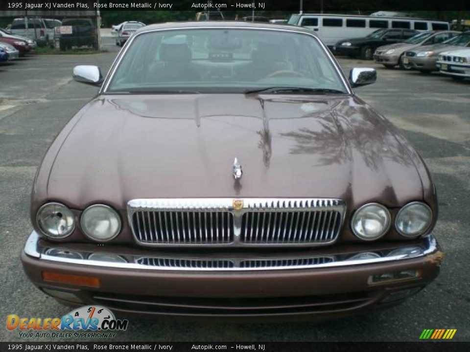 1995 Jaguar XJ Vanden Plas Rose Bronze Metallic / Ivory Photo #1