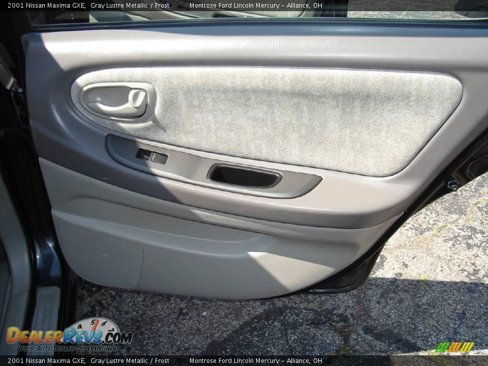 2001 Nissan Maxima GXE Gray Lustre Metallic / Frost Photo #17