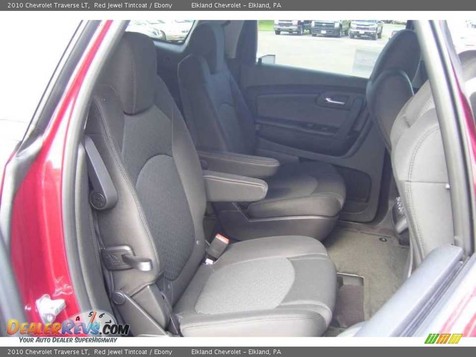 2010 Chevrolet Traverse LT Red Jewel Tintcoat / Ebony Photo #17