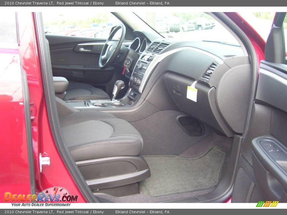 2010 Chevrolet Traverse LT Red Jewel Tintcoat / Ebony Photo #21
