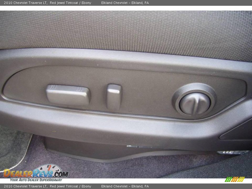 2010 Chevrolet Traverse LT Red Jewel Tintcoat / Ebony Photo #26