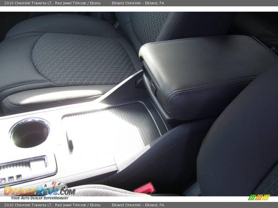 2010 Chevrolet Traverse LT Red Jewel Tintcoat / Ebony Photo #29