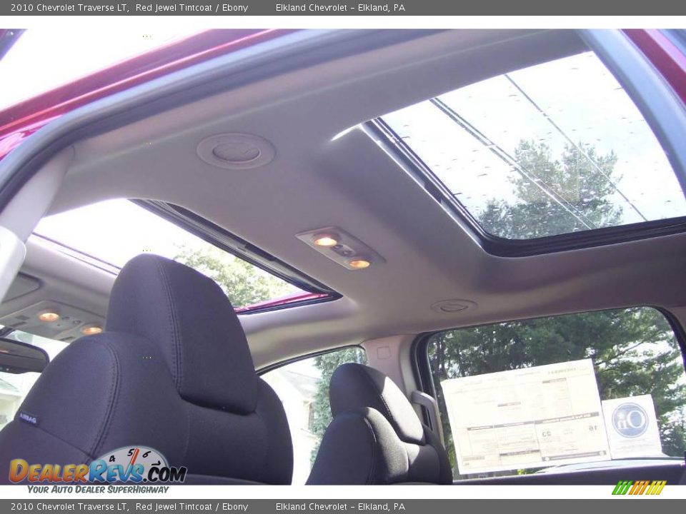 2010 Chevrolet Traverse LT Red Jewel Tintcoat / Ebony Photo #30
