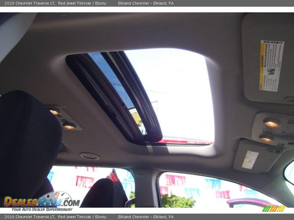 2010 Chevrolet Traverse LT Red Jewel Tintcoat / Ebony Photo #31