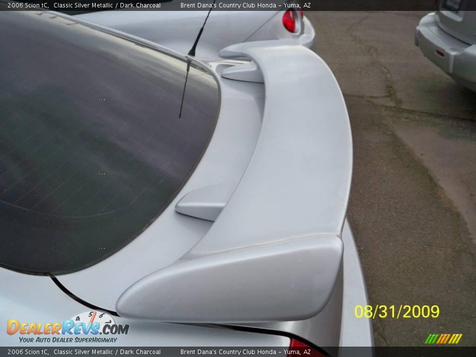 2006 Scion tC Classic Silver Metallic / Dark Charcoal Photo #18