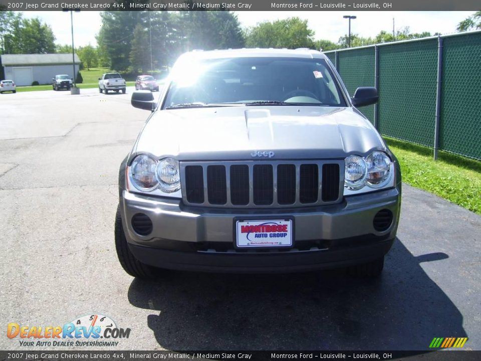 2007 Jeep Grand Cherokee Laredo 4x4 Mineral Gray Metallic / Medium Slate Gray Photo #2
