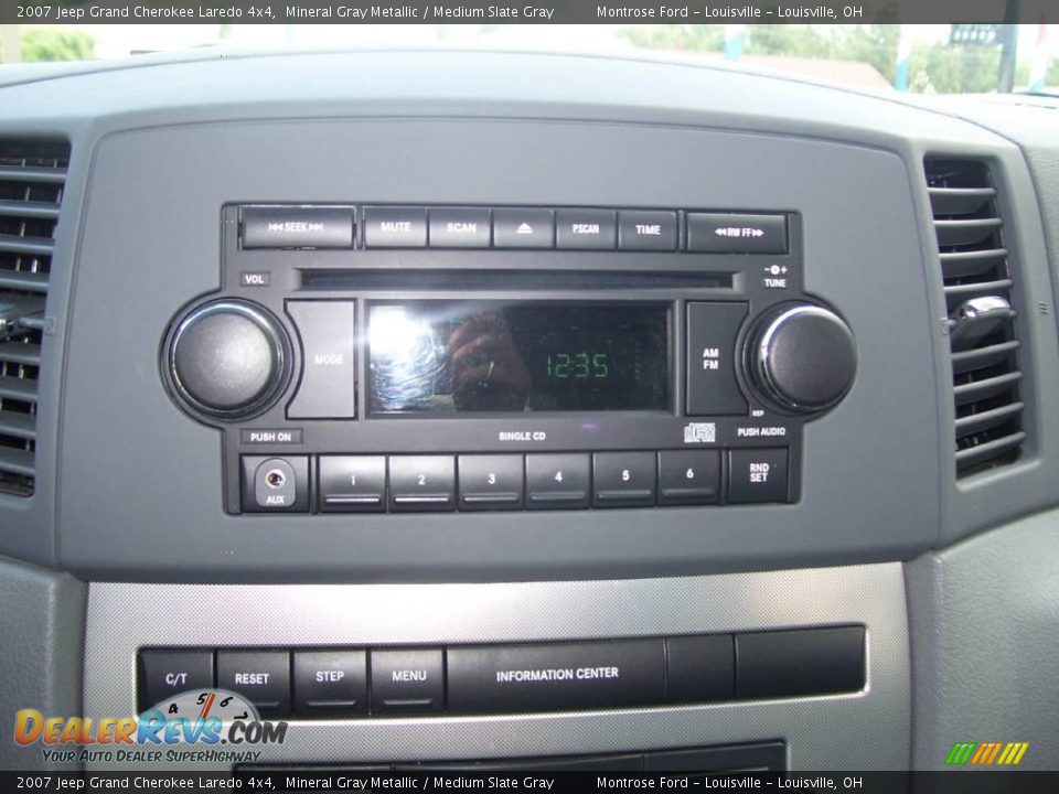 2007 Jeep Grand Cherokee Laredo 4x4 Mineral Gray Metallic / Medium Slate Gray Photo #12