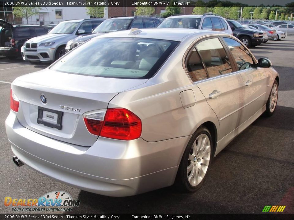 2006 BMW 3 Series 330xi Sedan Titanium Silver Metallic / Grey Photo #6